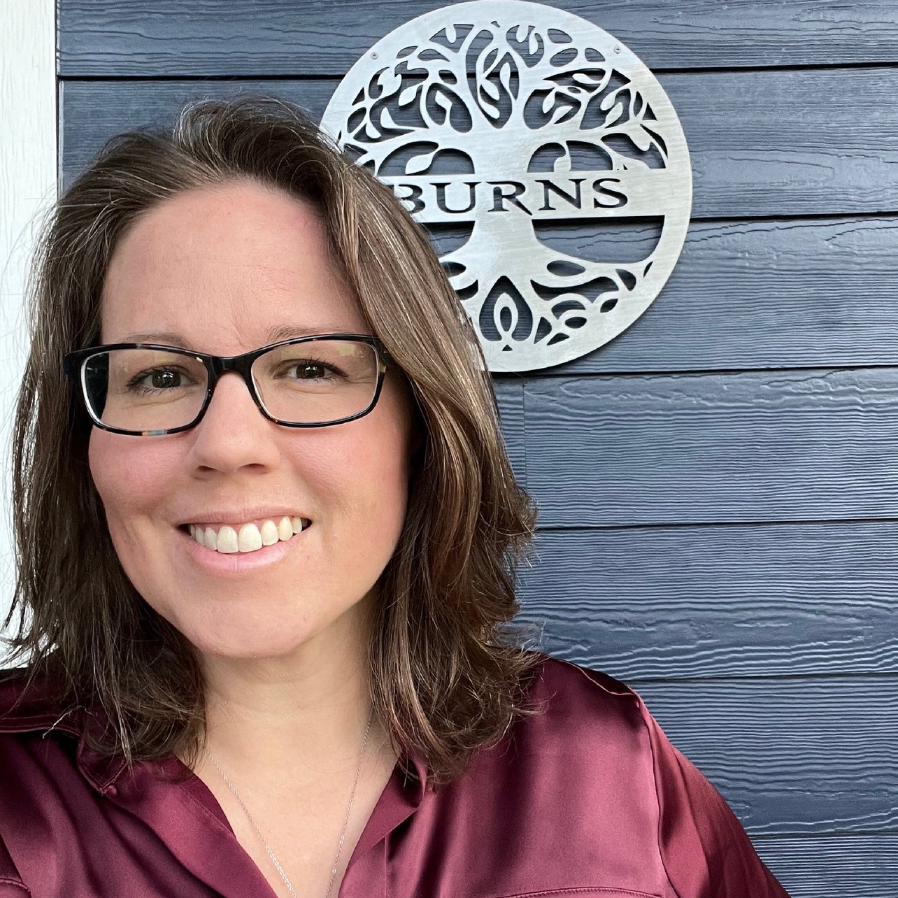 Picture of Amy Burns, business owner and services provider.